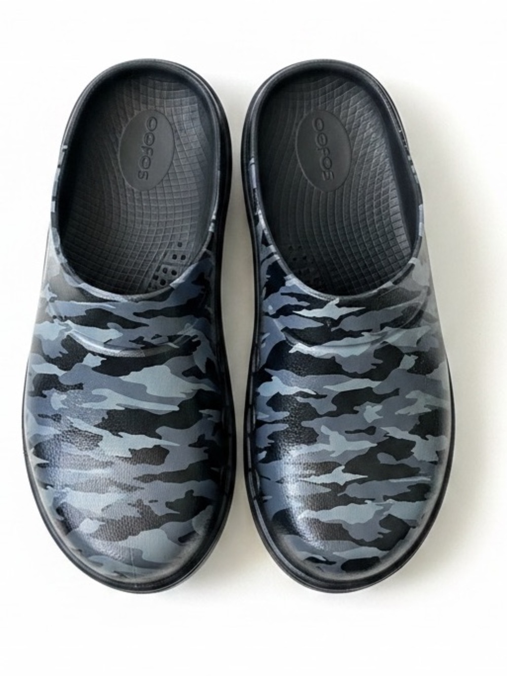 Oofos OOcloog Recovery Clogs Black/Gray Camo Women's Size 9